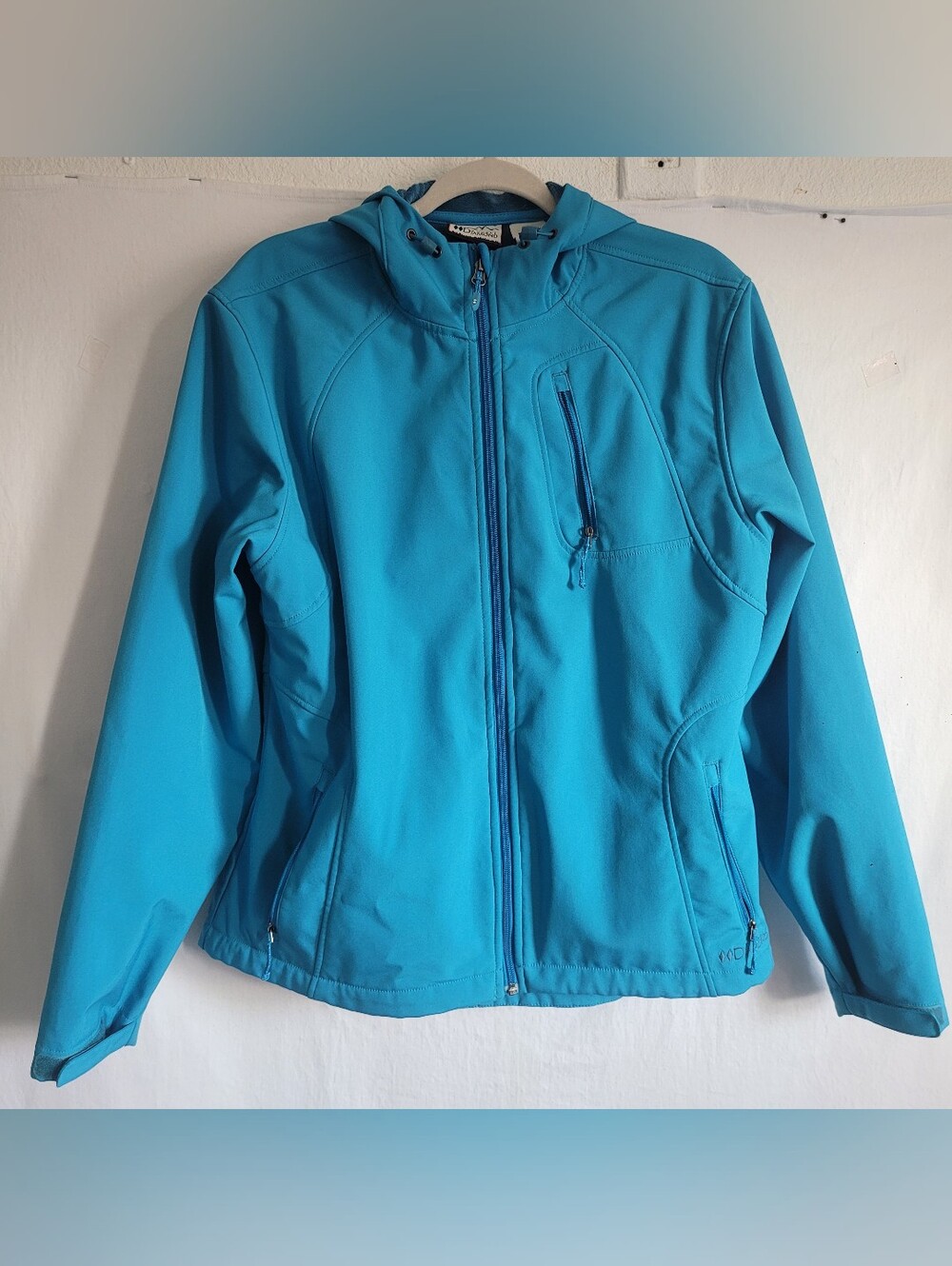 Double Diamond .. Women’s Hooded Softshell Outdoor- Hiking Jacket - Teal Blue.